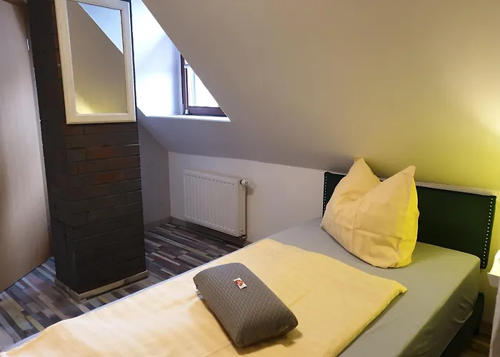 招待所 Max 圣弗顿堡